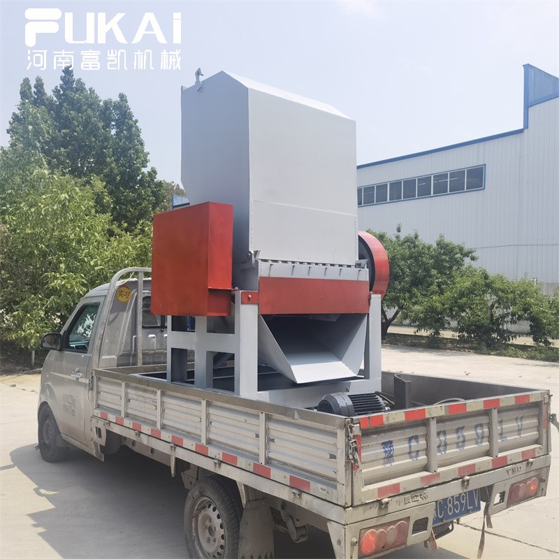 富凱1000塑料粉碎機(jī)發(fā)貨河南漯河 